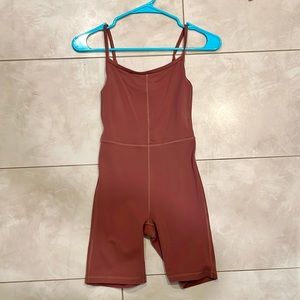 Aritzia Wilfred free divinity romper 7 inch inseam